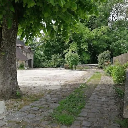Holiday home En Pleine Verdure
